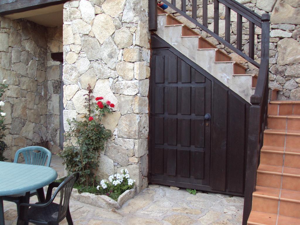 Artesano I Y III Guest House Navarredonda de Gredos Bagian luar foto