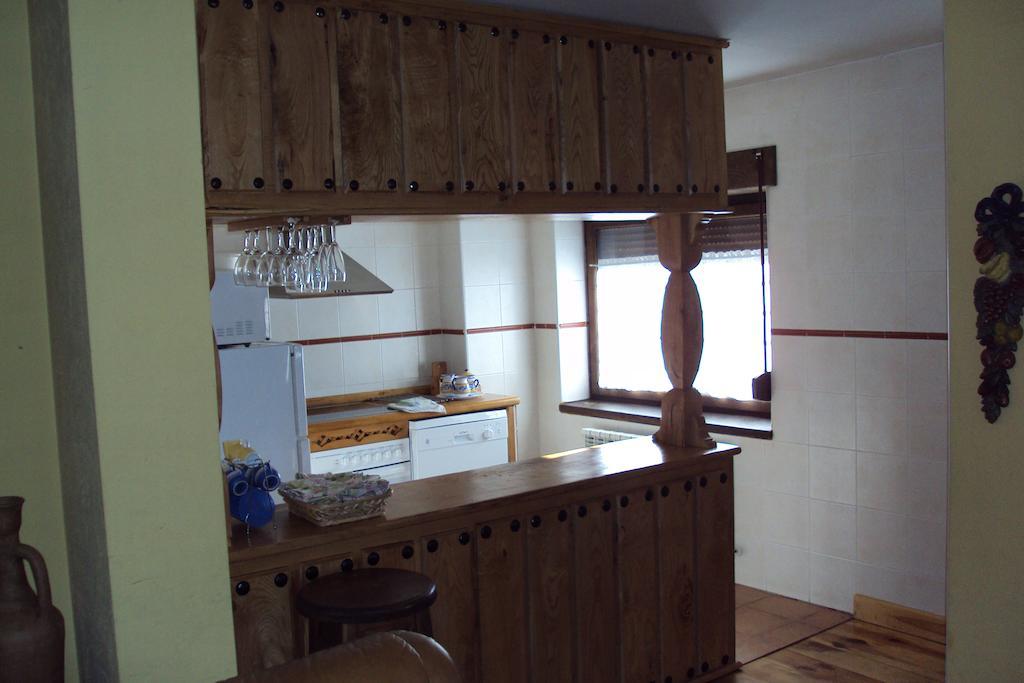 Artesano I Y III Guest House Navarredonda de Gredos Bagian luar foto