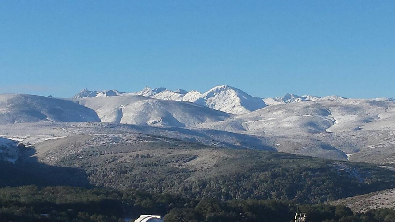 Artesano I Y III Guest House Navarredonda de Gredos Bagian luar foto