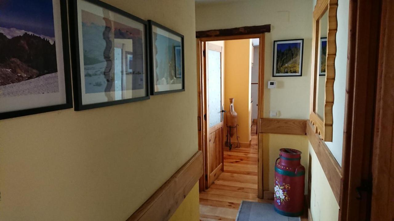 Artesano I Y III Guest House Navarredonda de Gredos Bagian luar foto